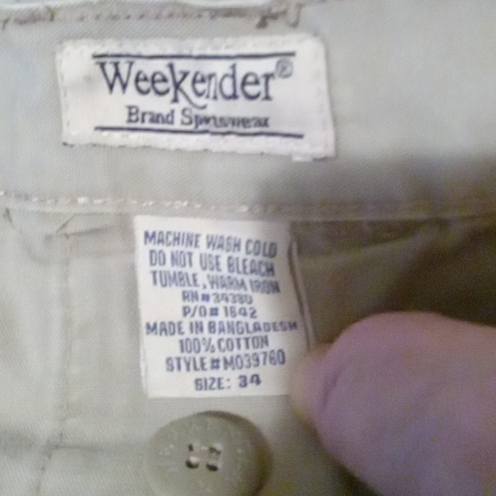 Weekender Shorts - Picture 3 of 3